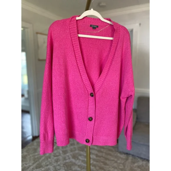 Wild Fable Cardigan Bright Rose Hot Pink 3 Button Barbie Preppy Valentines Boho - Picture 2 of 7